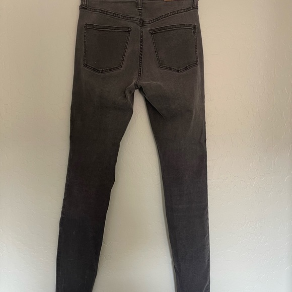 Madewell 9” high rise skinny button fly raw hem grey black, size 25 - Picture 3 of 8